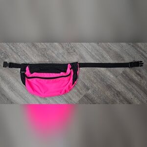 Uncle Mike's Sidekick Conceal Carry Belt Bag-Size Large